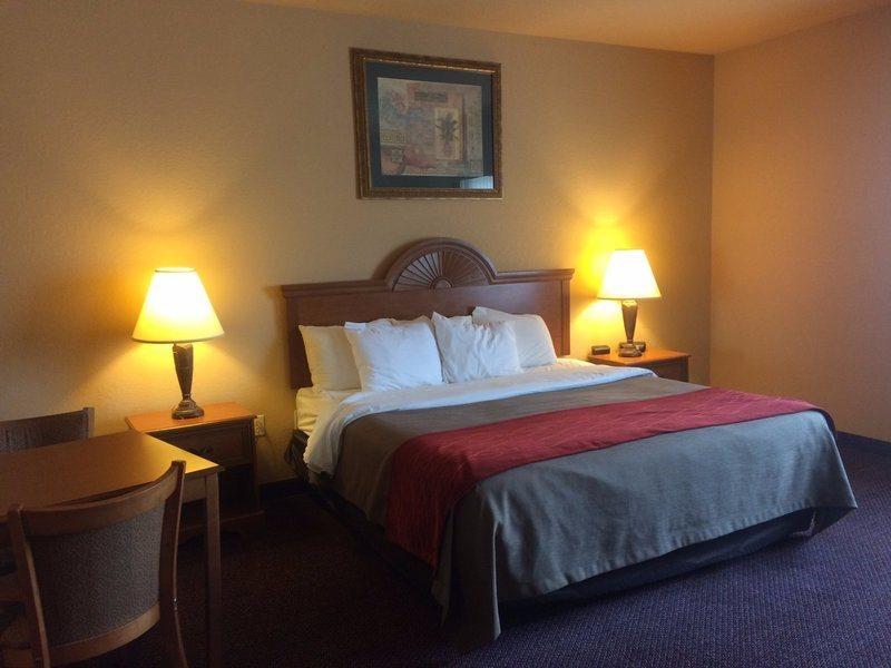 Comfort Inn & Suites And Suites Fredericksburg Zewnętrze zdjęcie