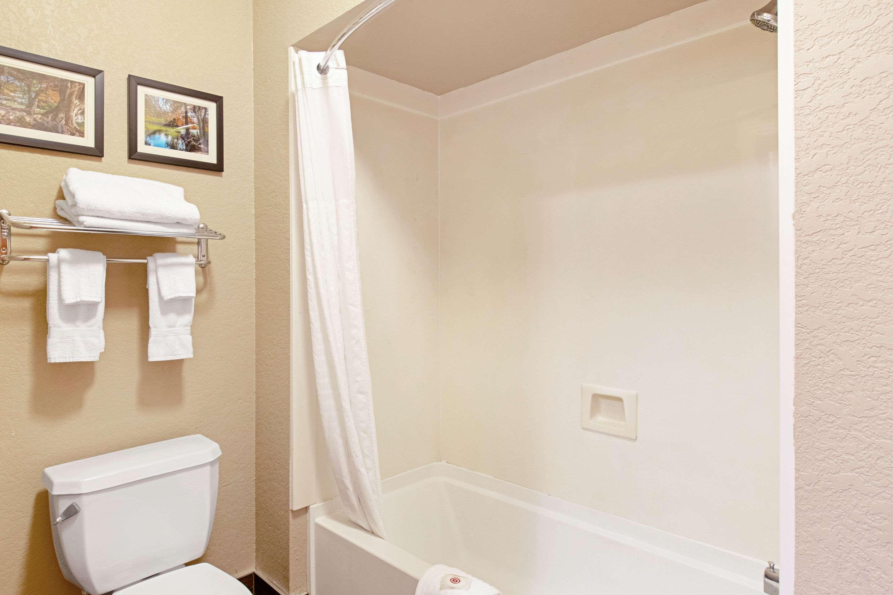 Comfort Inn & Suites And Suites Fredericksburg Zewnętrze zdjęcie