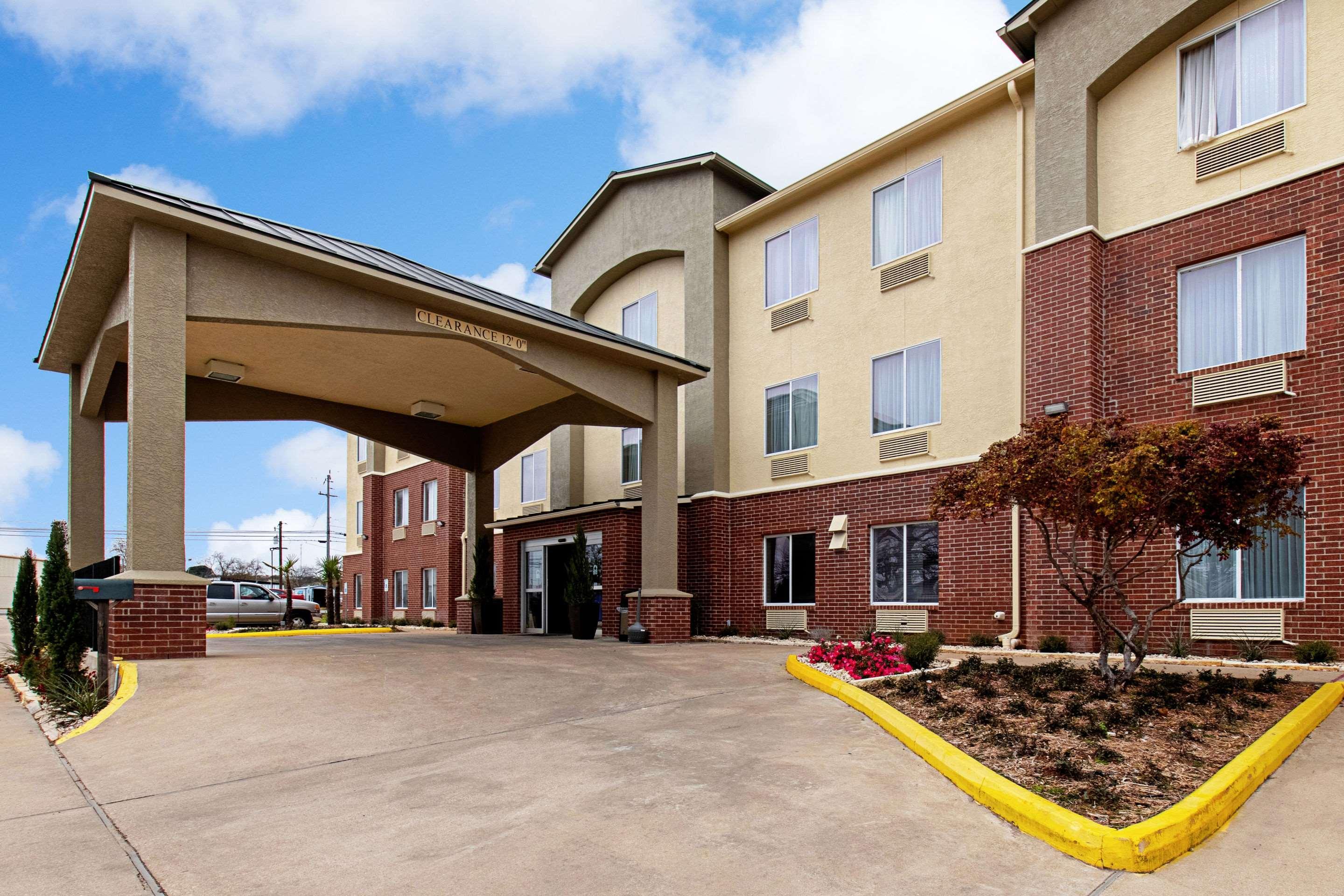 Comfort Inn & Suites And Suites Fredericksburg Zewnętrze zdjęcie