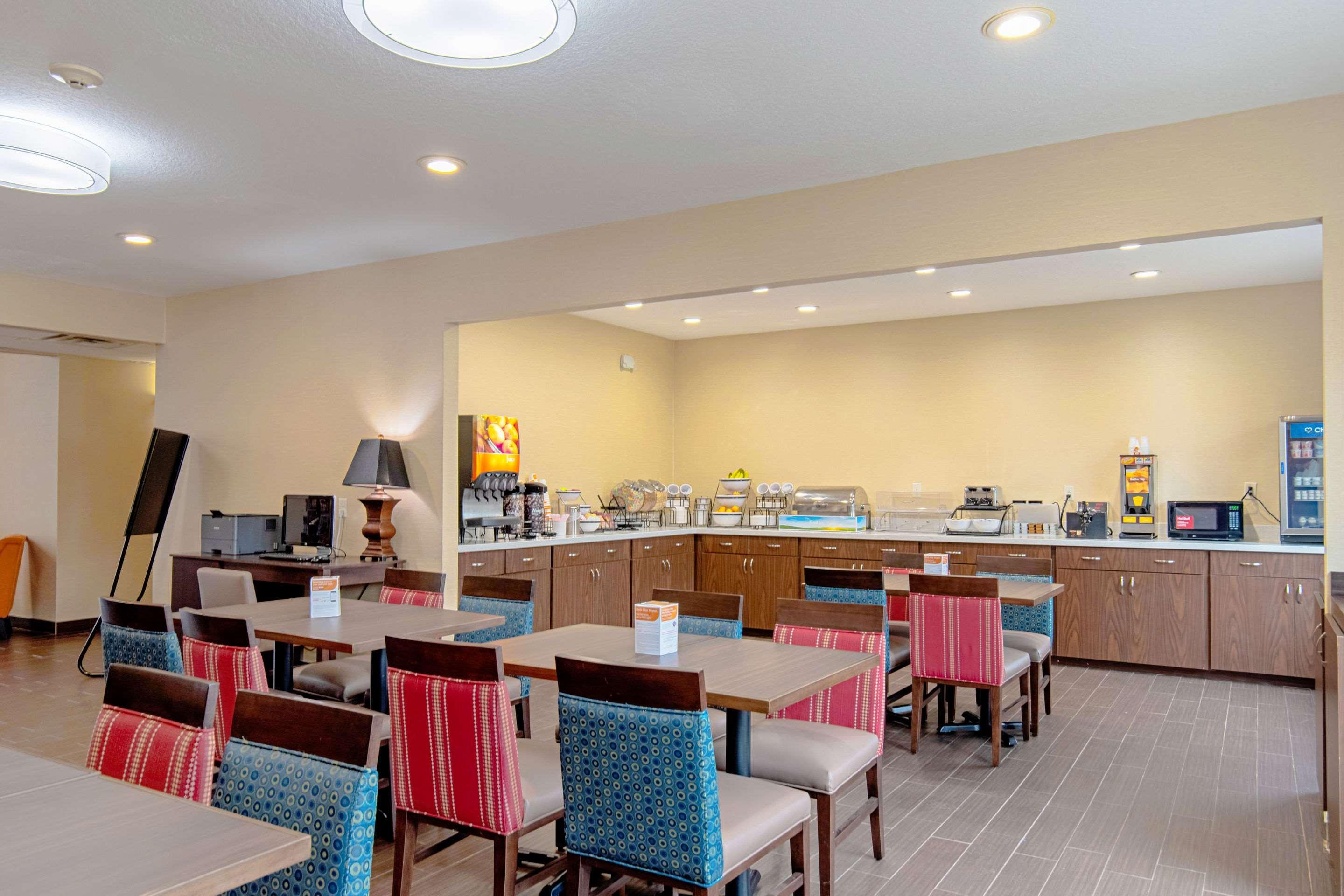 Comfort Inn & Suites And Suites Fredericksburg Zewnętrze zdjęcie